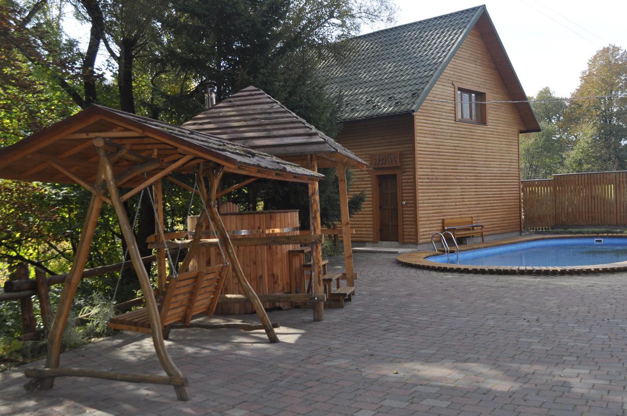 Malyvo Hotel Делятин Экстерьер фото